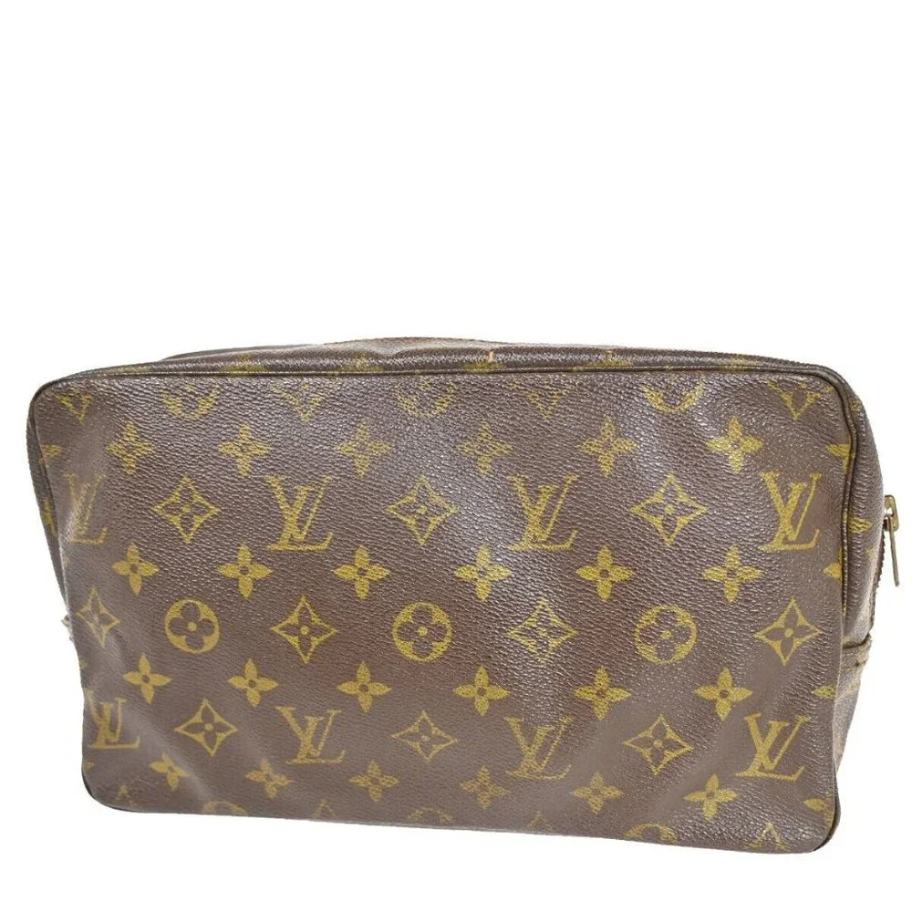 LOUIS VUITTON Trousse Toilette 23 Clutch Hand Bag Monogram Brown M47524 02SH481